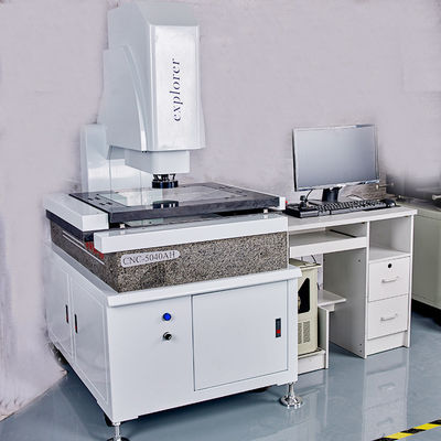 Projektor optyczny CNC 220 V, optyczna wizyjna maszyna pomiarowa 2,5 um